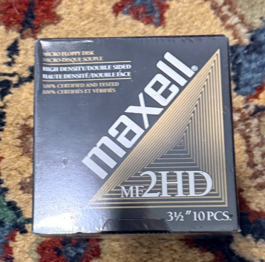 Maxell Floppy Disks DH and DD two 10 Packs Sealed new 20 total