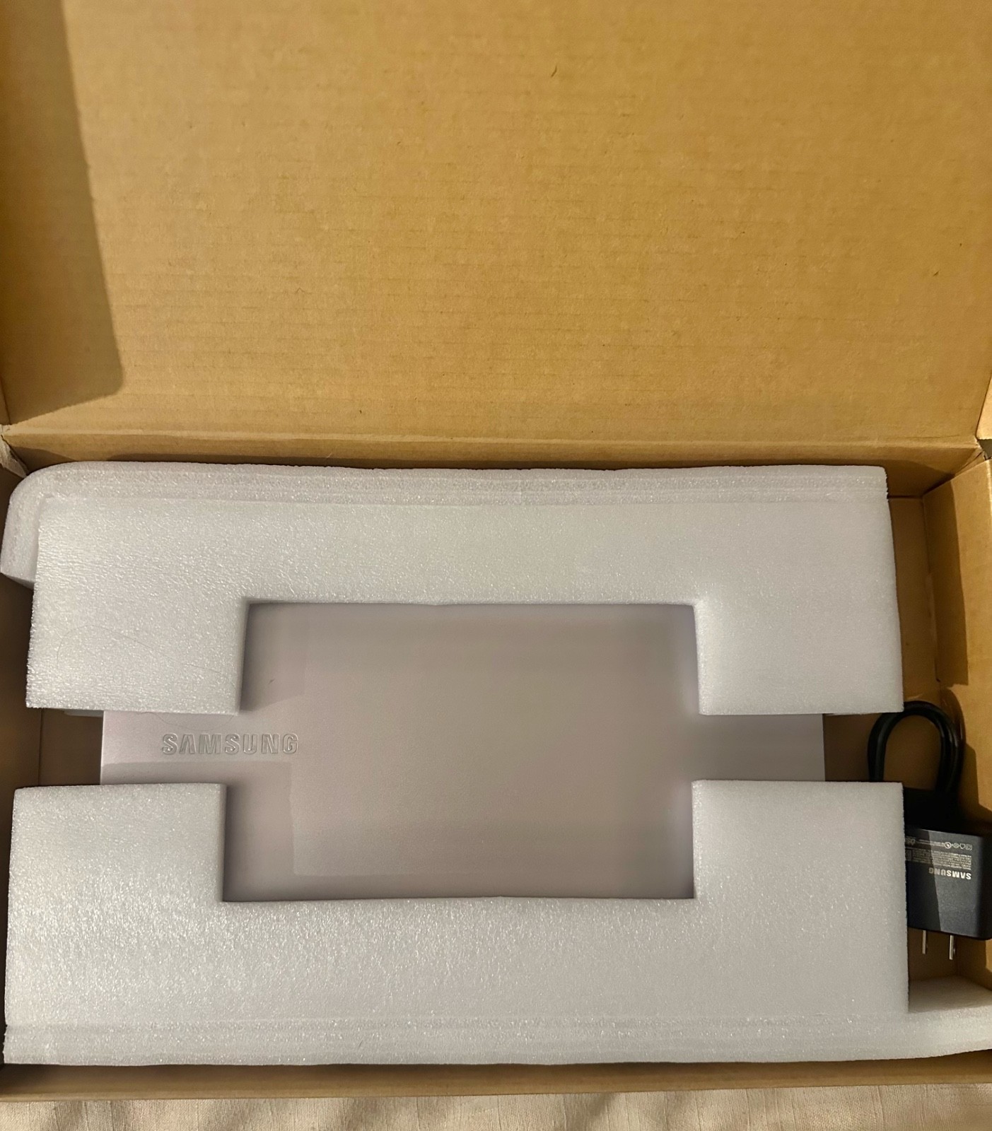 New Samsung Chromebook 4+ XE350XBA-K01US 15.6” Intel Celeron N4000 4GB 32GB