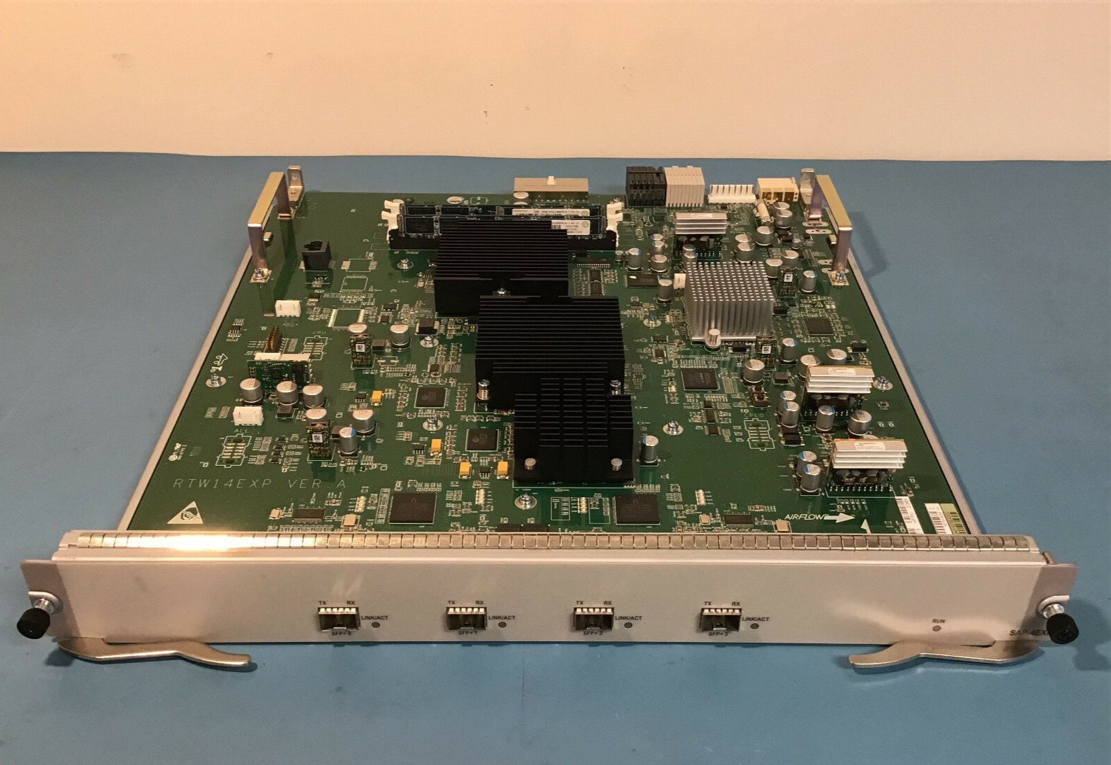HPE FlexNetwork 4-port 10GbE Service Aggregation Platform Router Module JG366A