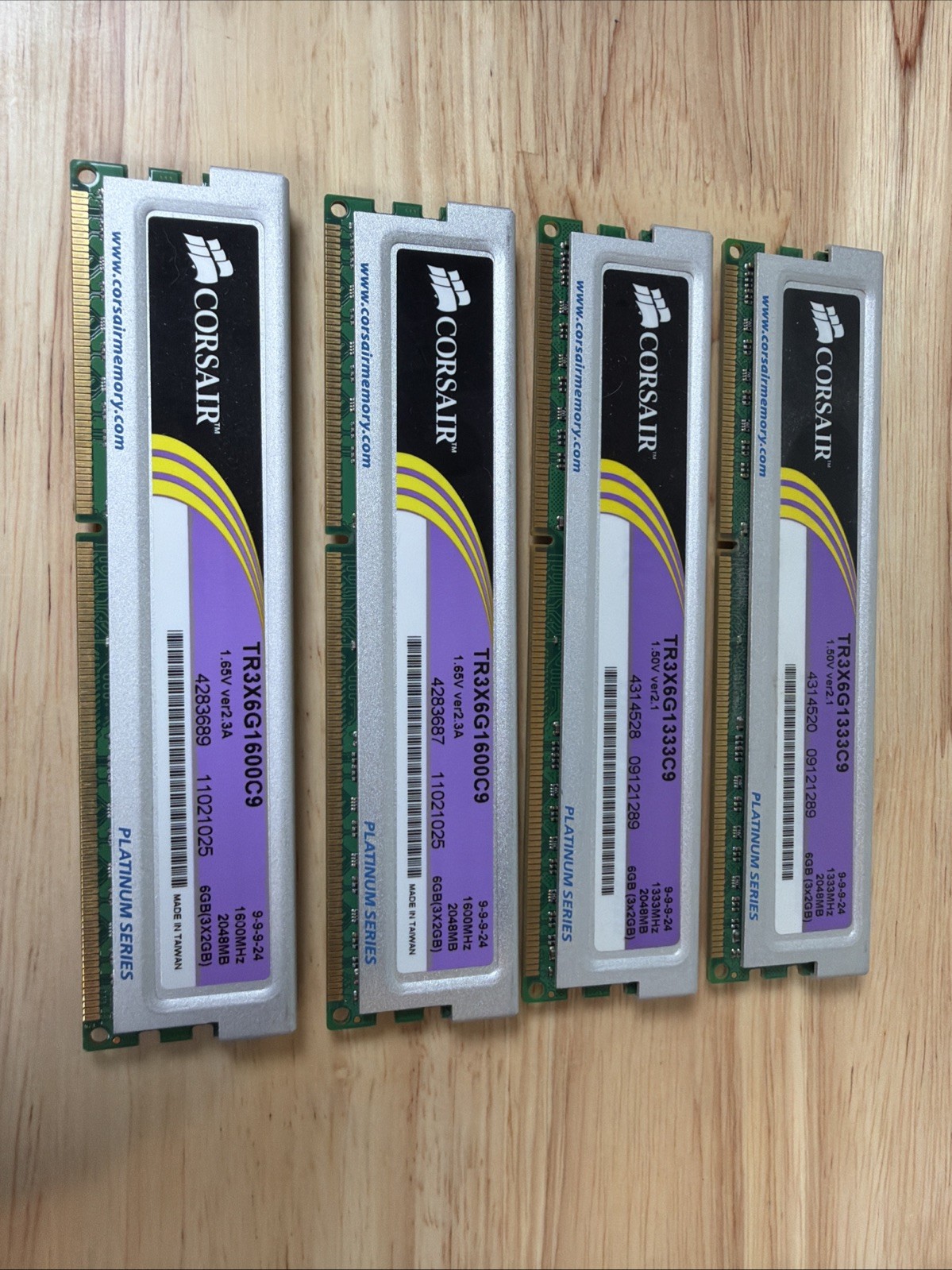Corsair XMS3 8GB (2GBx4) DDR3 RAM Kit 1600MHz 9-9-9-24 TR3X6G1600C9