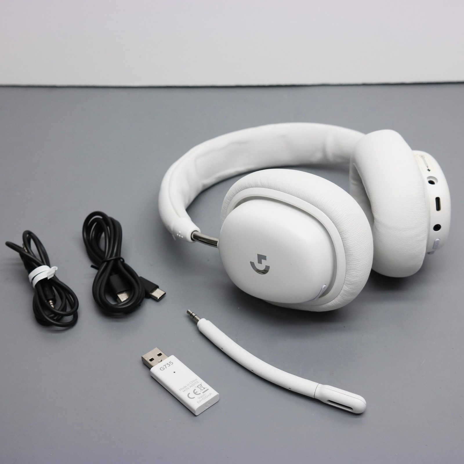 Logitech Core G735 Lightspeed Wireless RGB Gaming Headset White