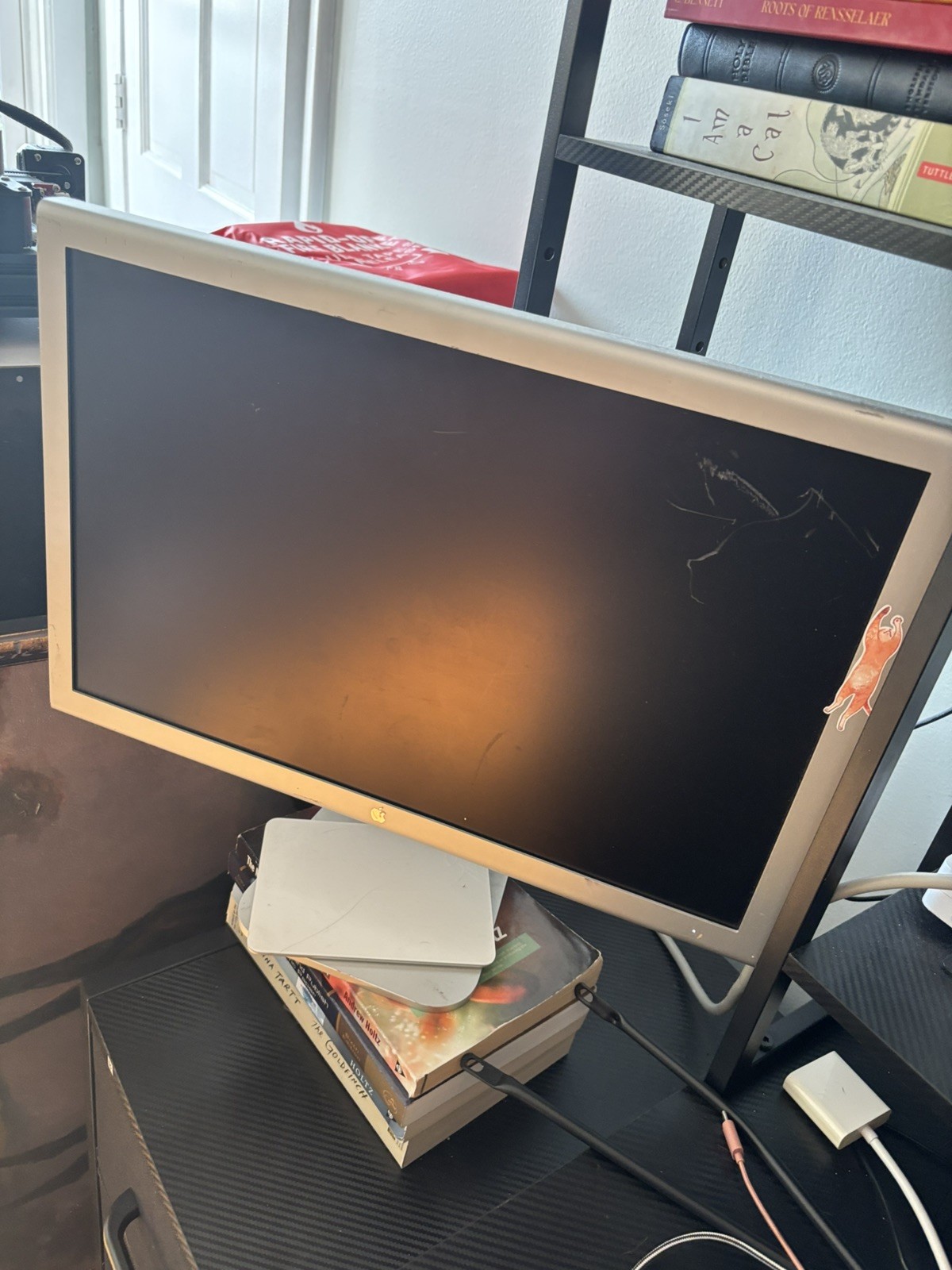 Apple 20 inch Widescreen Cinema Display Monitor with 65w Power Adapter USB Hub 2
