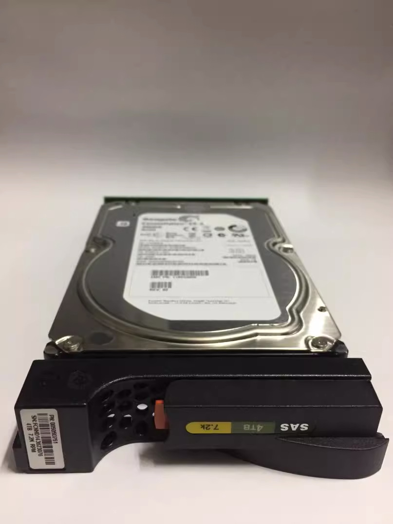 EMC V6-PS07-040 VNXE3100 3150 3200 4TB SAS 3.5" 7.2K 005050751 SAS HARD DRIVE