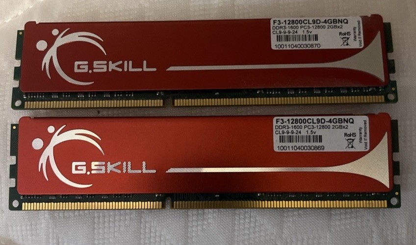 G.Skill F3-12800CL9D-4GBNQ 4GB (2 x 2GB) DDR3 PC3 12800 Desktop RAM Memory