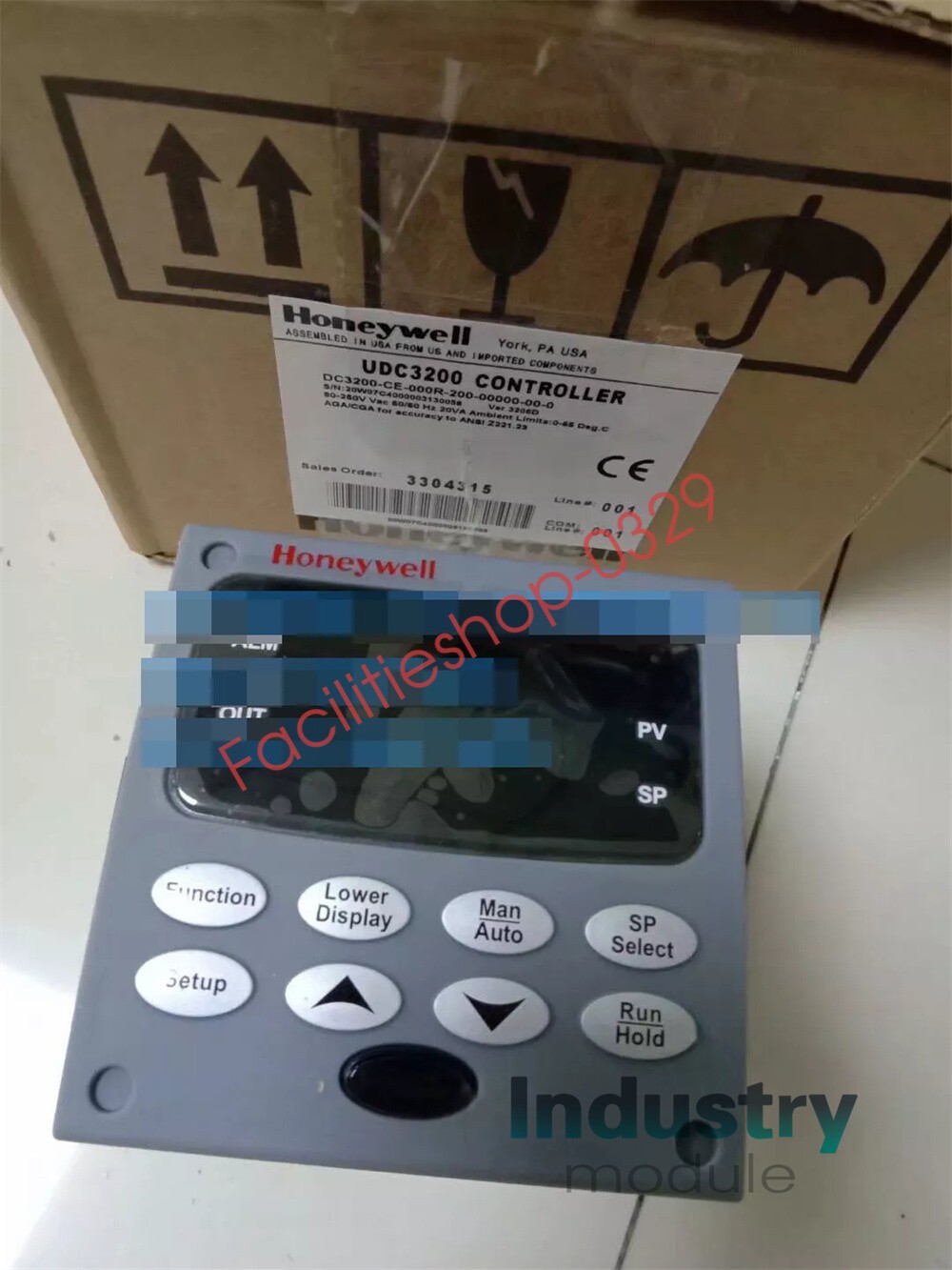 New & Genuine Honeywell DC3200-CE-000R-200-00000-00-0 Controller DHL/FedEx