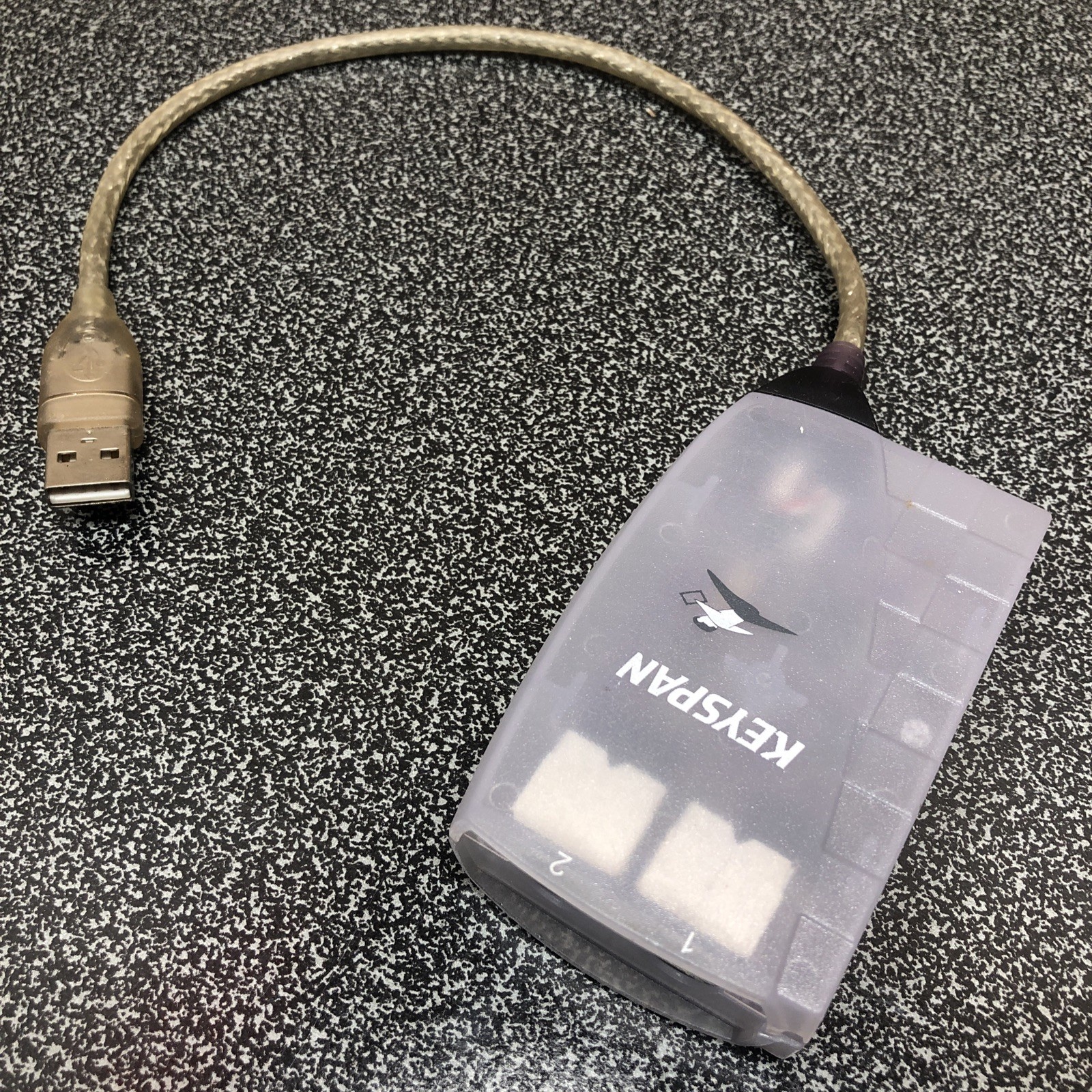 Genuine Rare Keyspan USA-28X B Twin Serial Adapter for Mac USB to 2 Mini-DIN