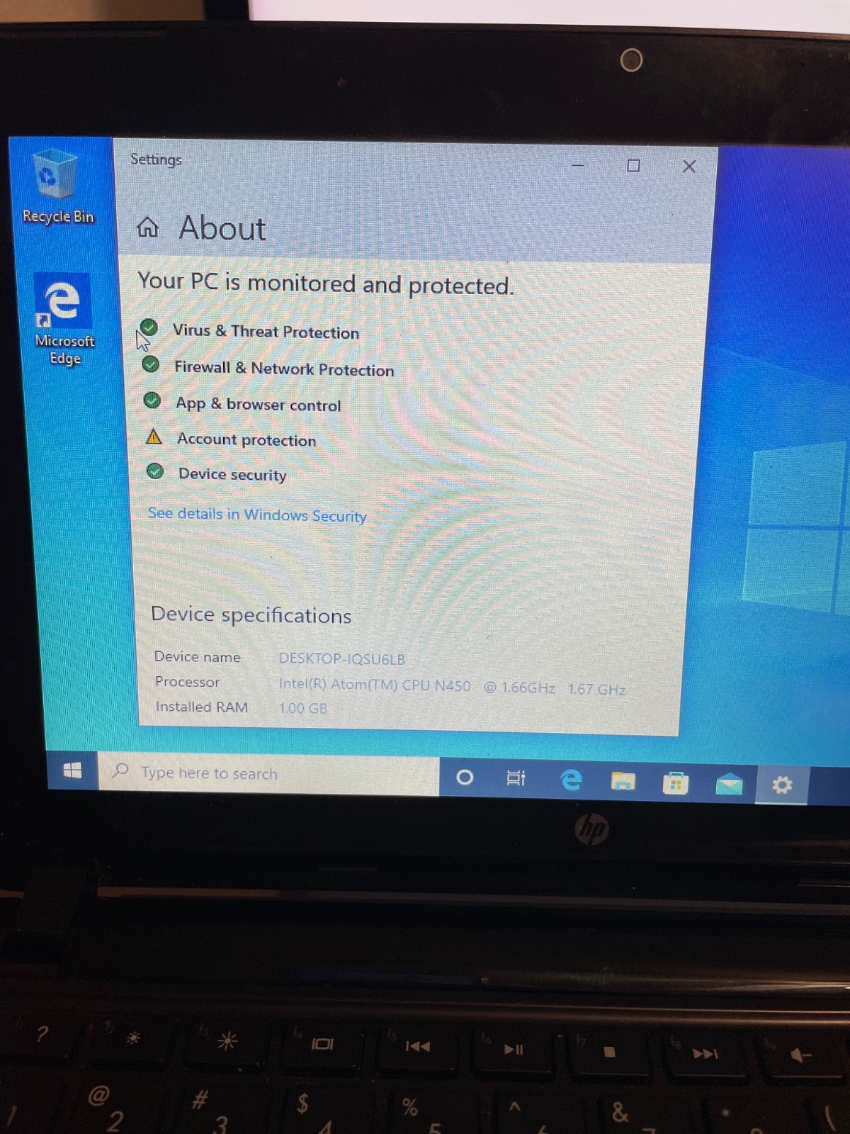 HP Mini 210-1087nr.  Works fine.