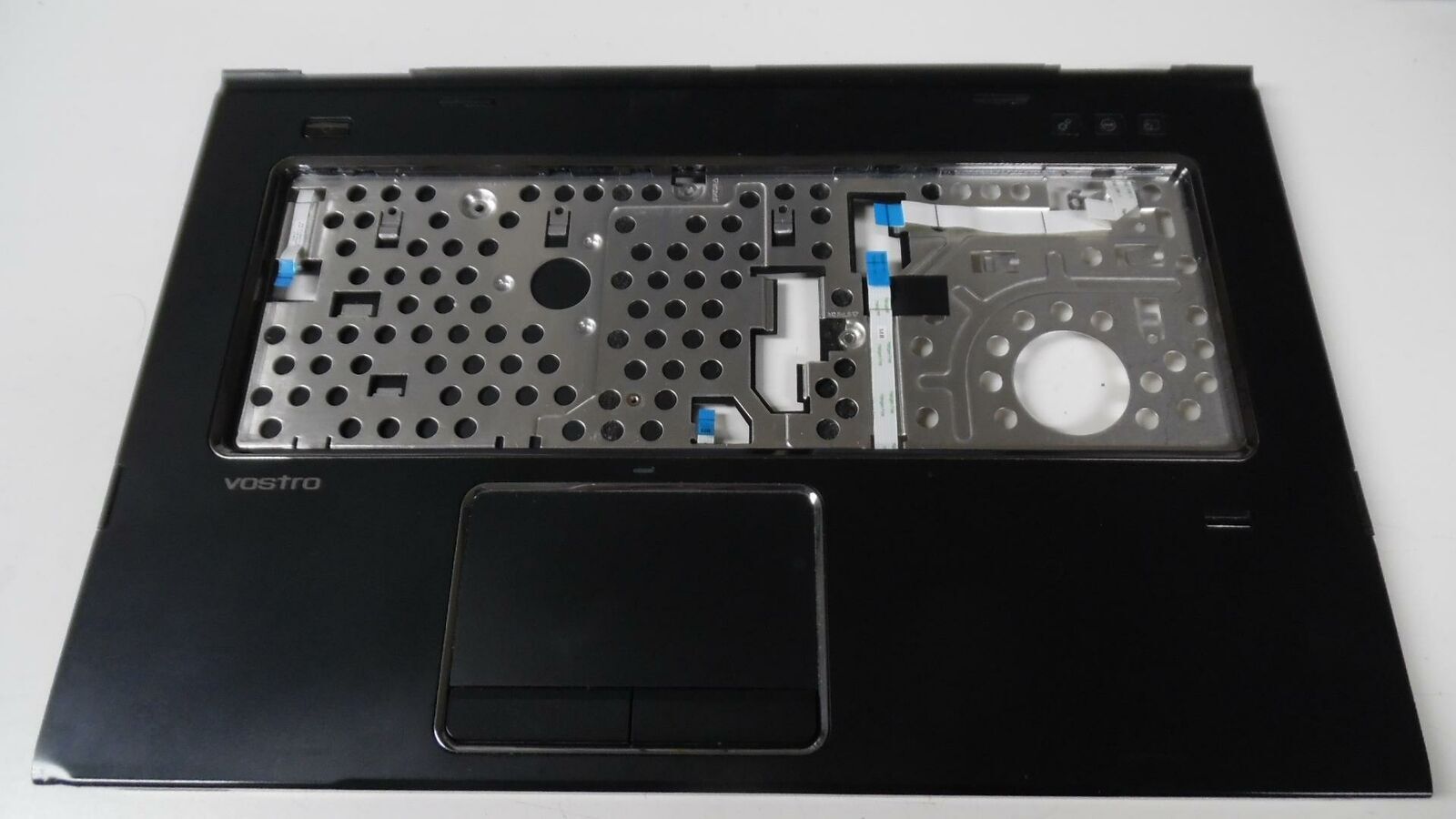 Original Dell Vostro 3550 15.6 in. Palmrest w/Touchpad - 06NWG1