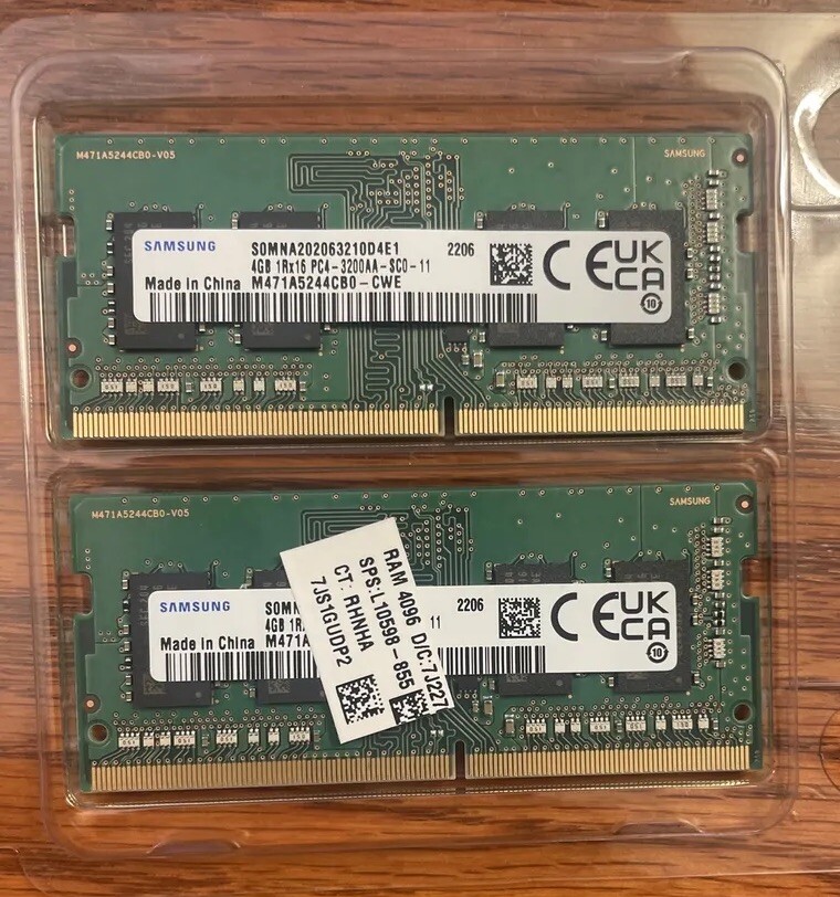OEM SAMSUNG LAPTOP MEMORY 4GB (x2) 1Rx16 PC4-3200AA-SC0-11 M471A5244CB0-CWE