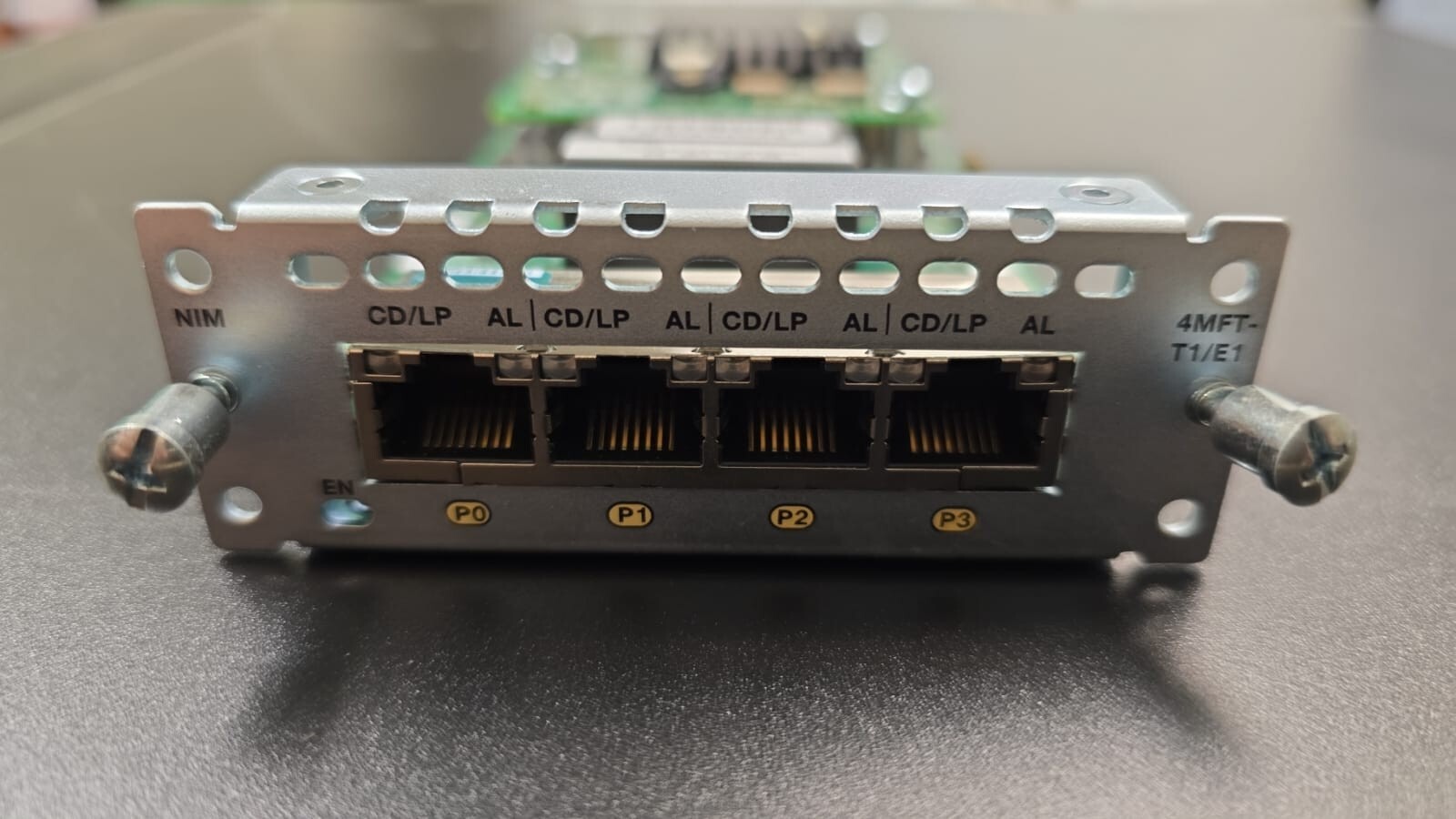CISCO NIM-4MFT-T1/E1 4 Port T1/E1 Multiflex Trunk Voice/WAN Card with PVDM4-64