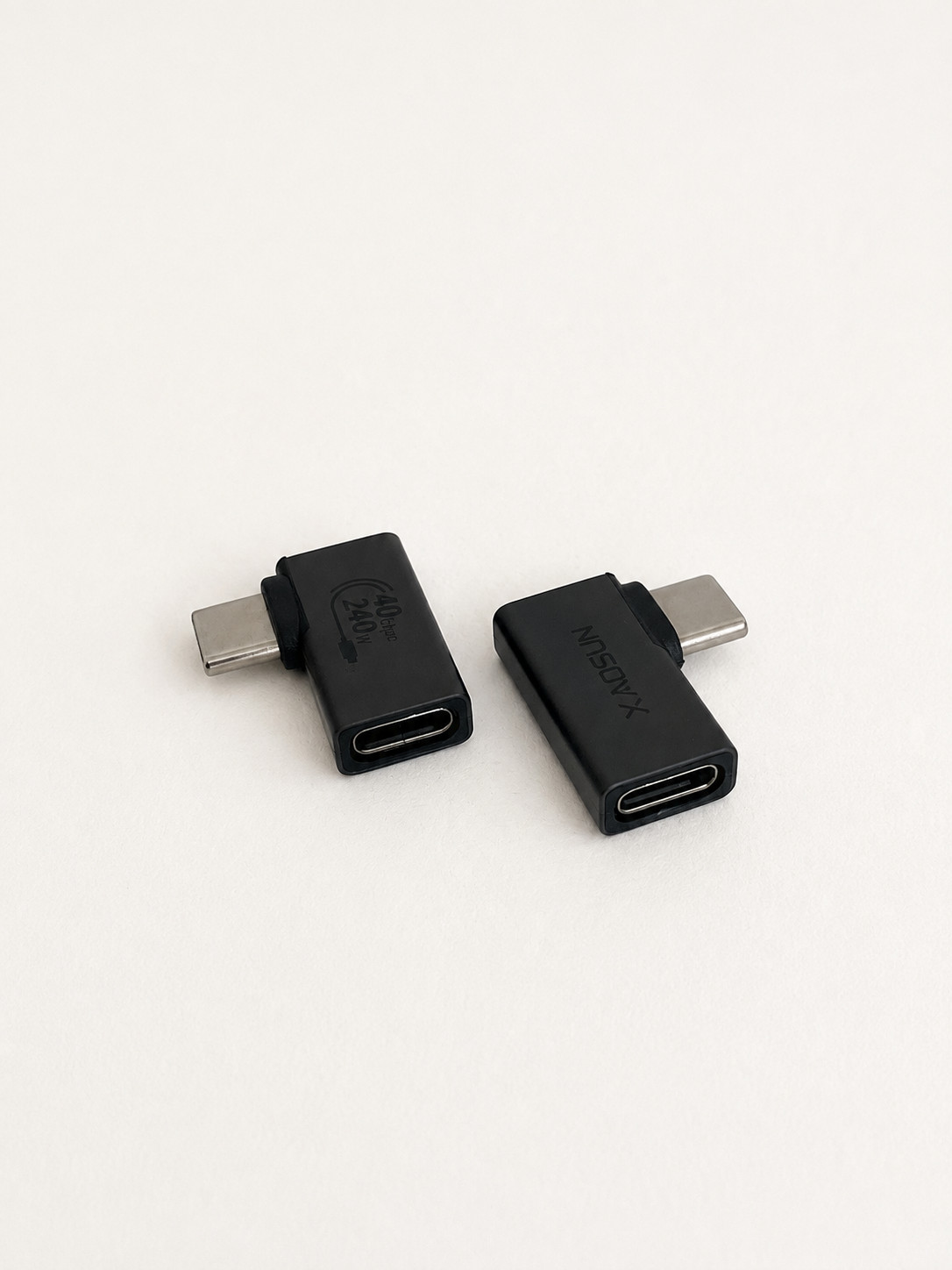 XAOSUN Right Angle USB C Adapter, 90° Thunderbolt 4, 240W Fast Charge (2 Pack)