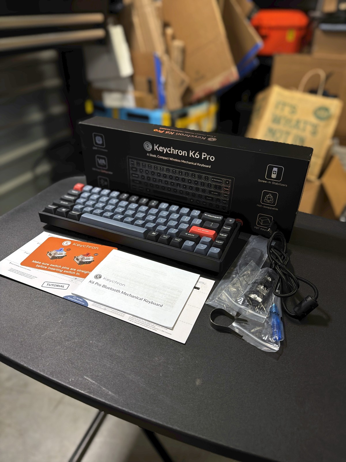 Keychron K6 Pro Wireless Mechanical Keyboard, QMK/Launcher, 65%,