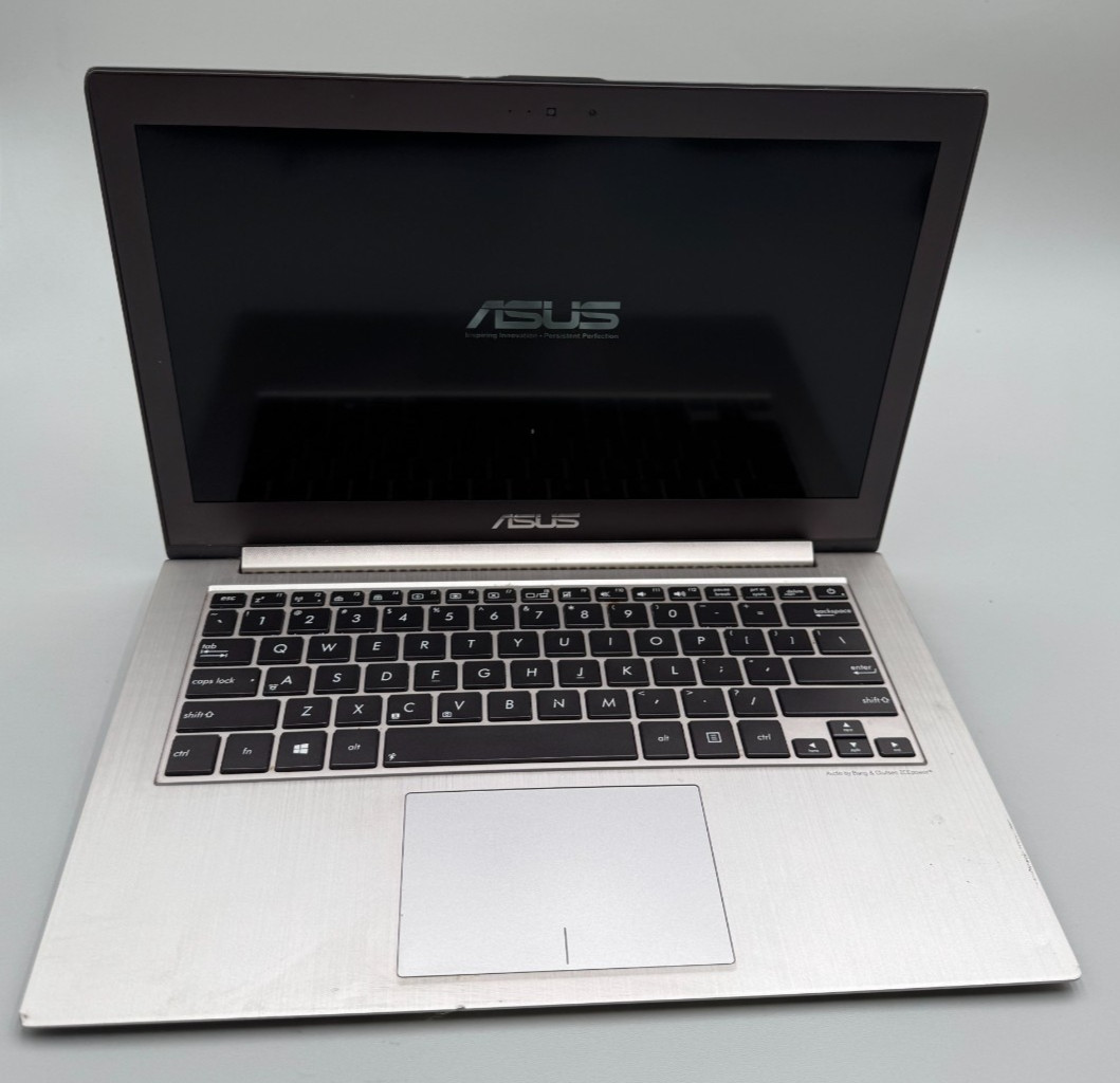 ASUS UX31A Notebook PC 13.3" i5-3317U 1.7GHz 128GB SSD 4GB DDR3 Gray Laptop C/S2