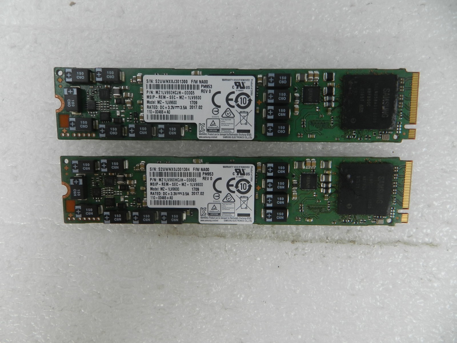 Samsung MZ1LV960HCJH PM953 960GB TLC NVMe M.2 PCI Express SSD (Lot of 2)