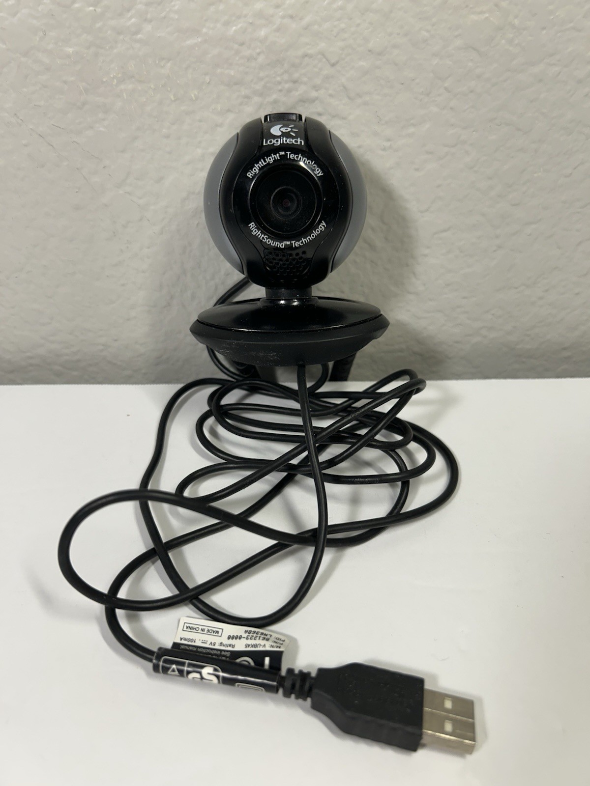 Logitech Webcam V-UBK45 RightLight RightSound Technology Camera Web Cam FSTSHP