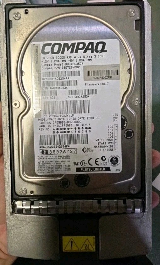 3R-A0925-AA - Compaq 18GB 10K RPM SCSI 3.5" HDD 80 pin w/ tray