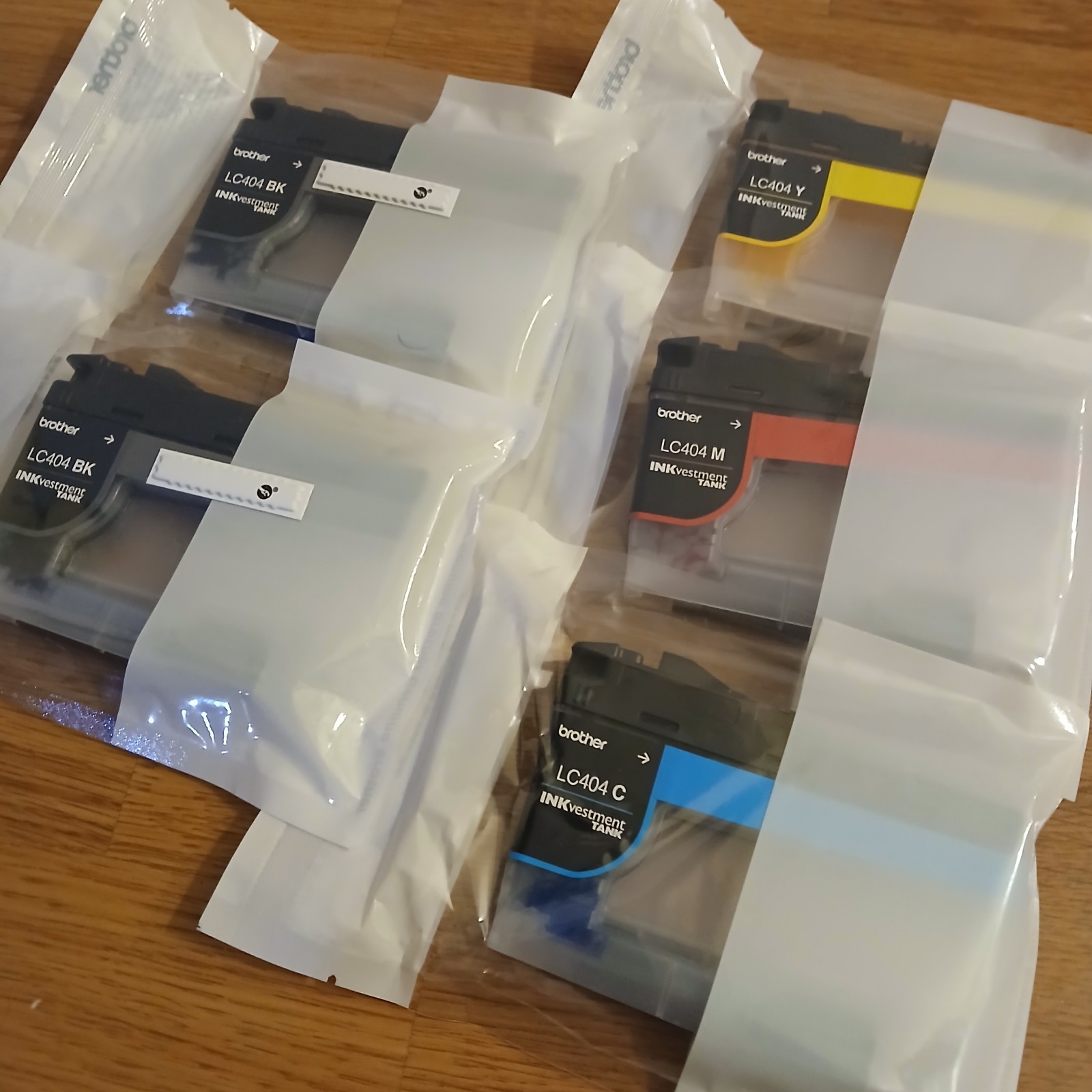 New Genuine Brother LC404 Yellow Magenta Cyan and 2 Black Ink Cartridges 5 Total