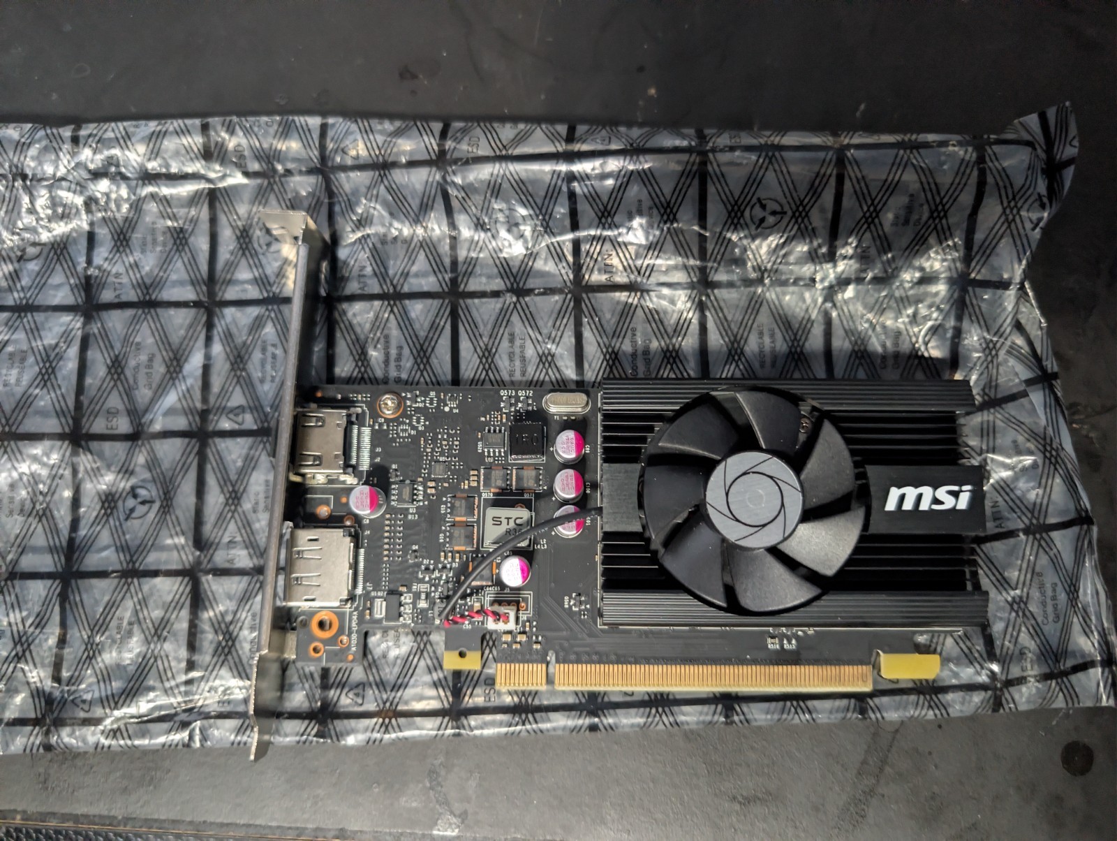 MSI GeForce GT 1030 4GD4 LP OC (low-profile, 4 GB DDR4 variant).