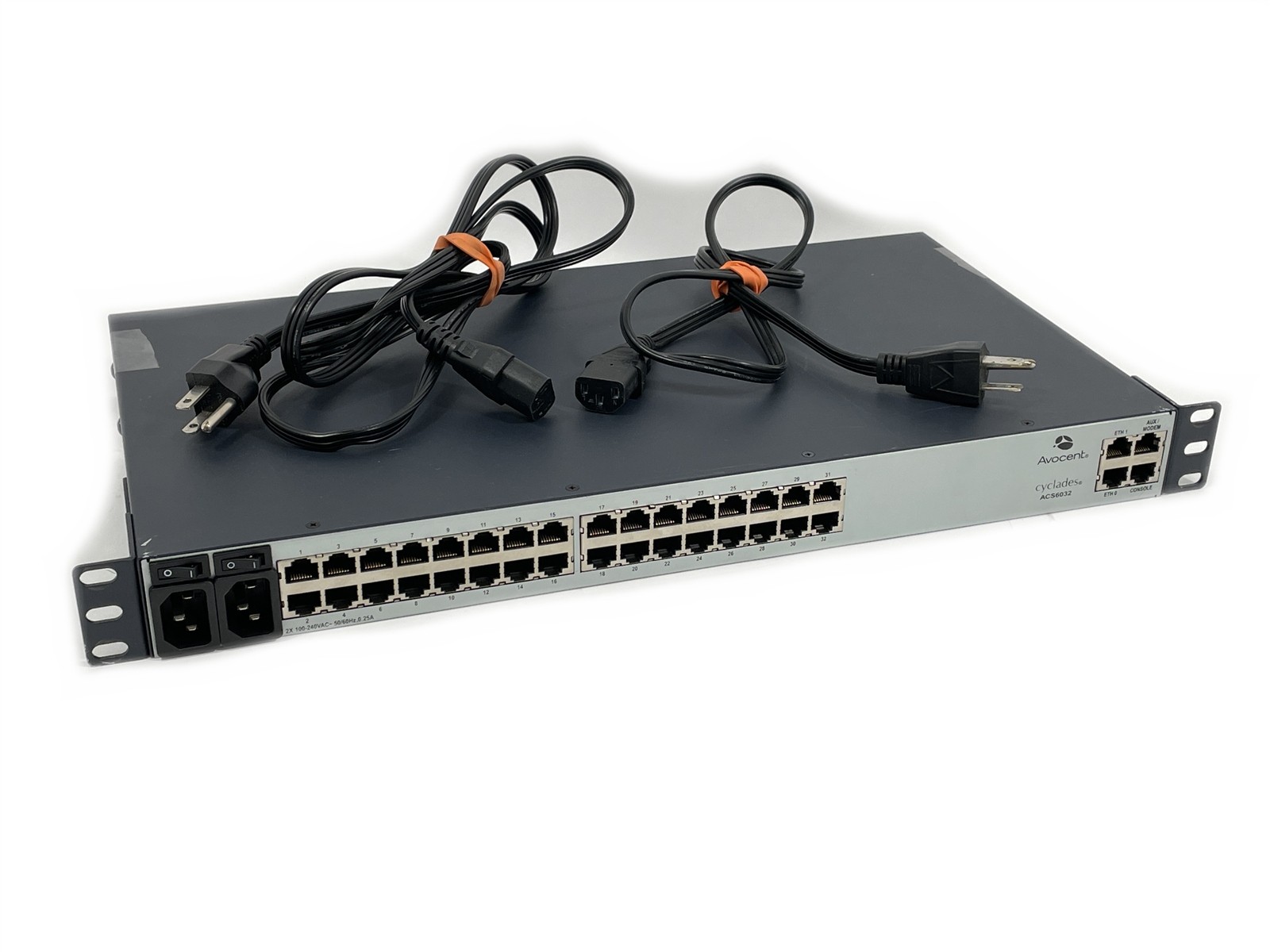 U91839 Avocent Cyclades ACS6032 32Port Console Server 520745501 w Rack E G2U