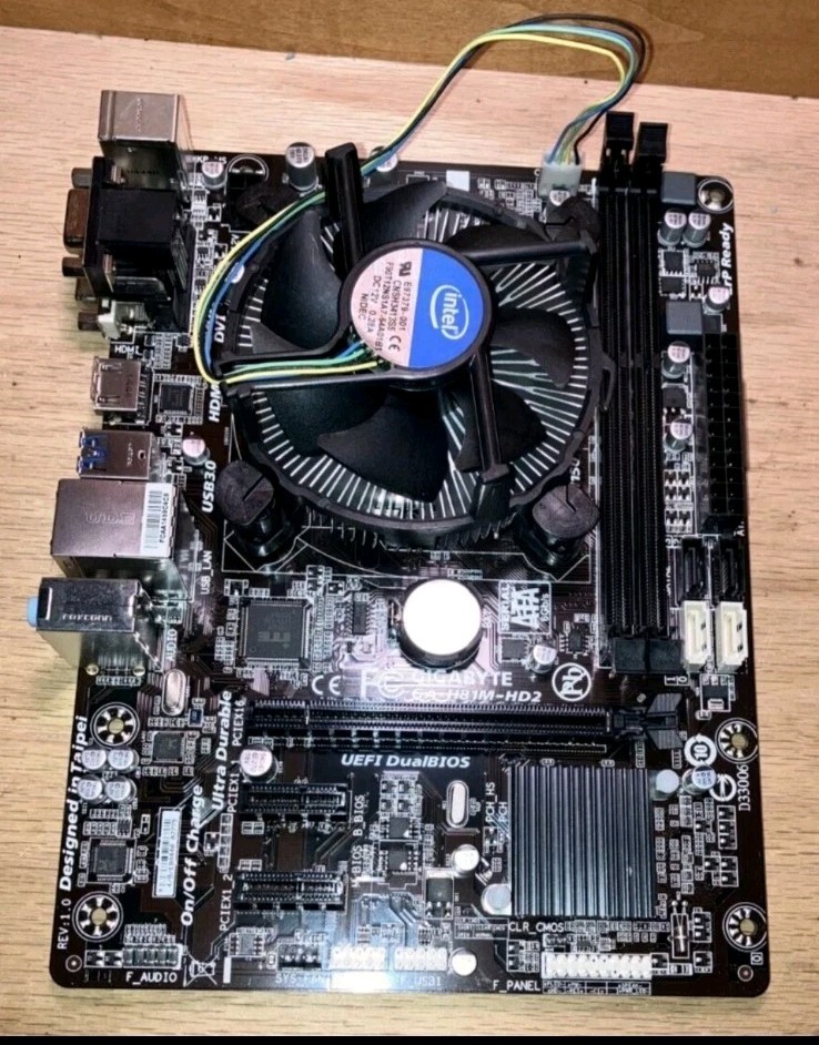 Intel  GA-H81M-HD2 LGA1150 Intel i3-4150 CPU 4GB RAM ATX Case 350W Supply DVD-RW