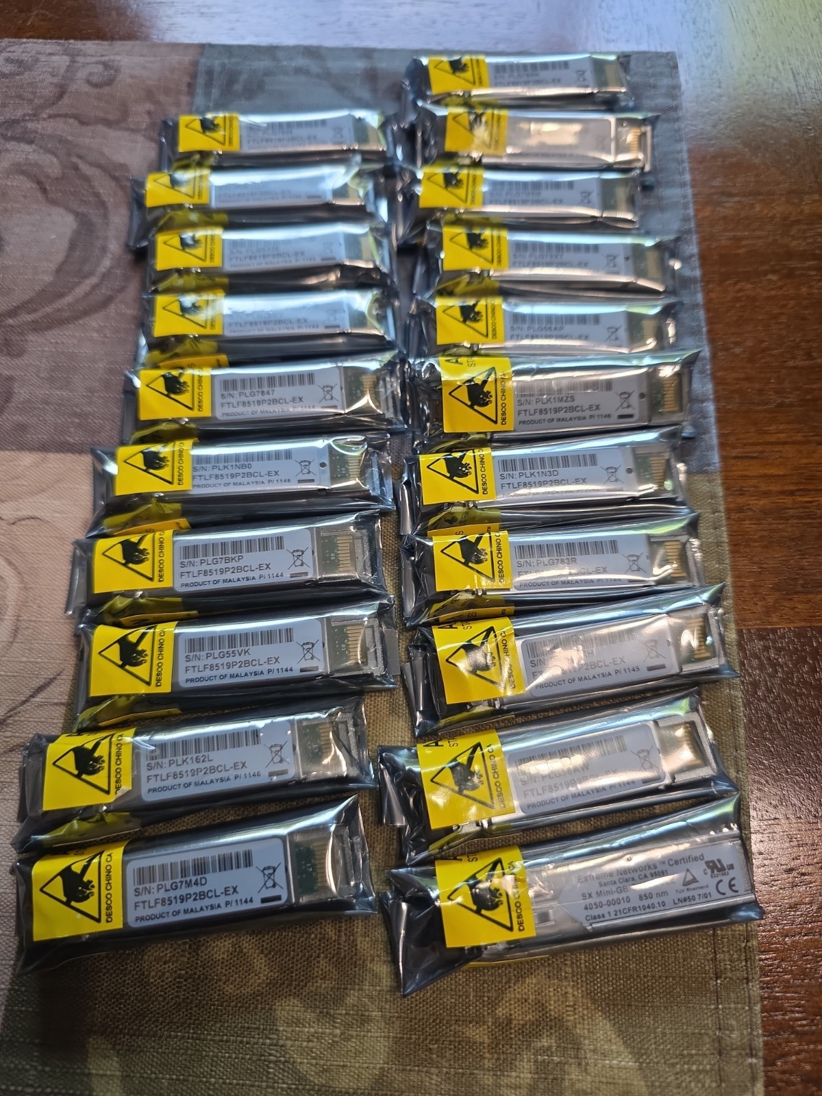 Genuine Sealed Extreme Networks 10051 1000BASE-SX Mini GBIC  Transceiver (BG-SD)