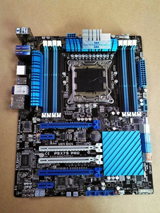 ASUS P9X79 PRO Motherboard LGA2011 Chipset Intel X79 DDR3 With I/O baffle