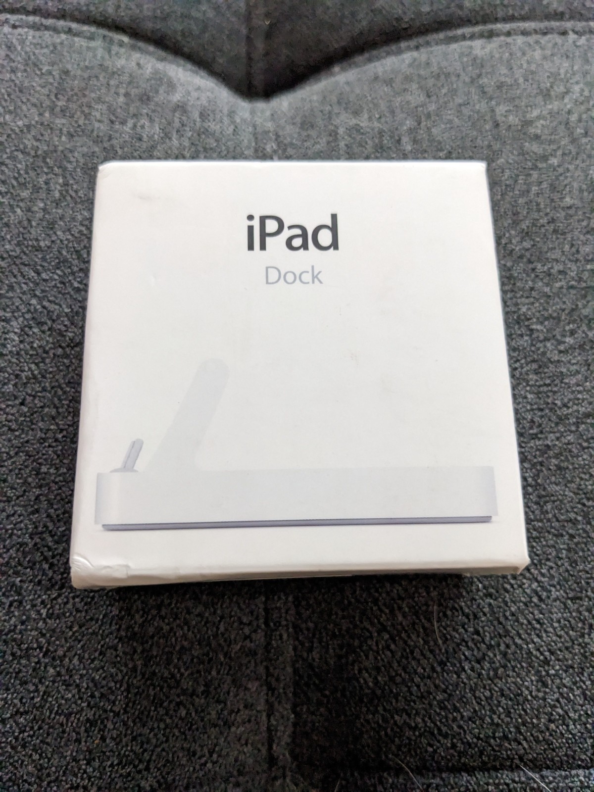 NEW Genuine Apple iPad Base Dock Model A1352 MC360ZM/A (White) 30-PIN