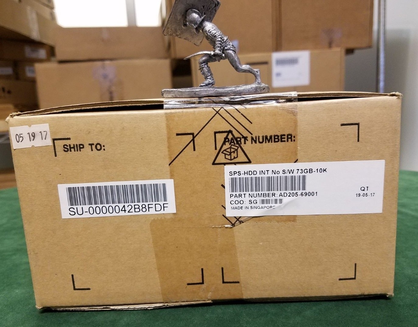 HP AD205A (AD205-69001) No S/W 73GB-10K INT HDD