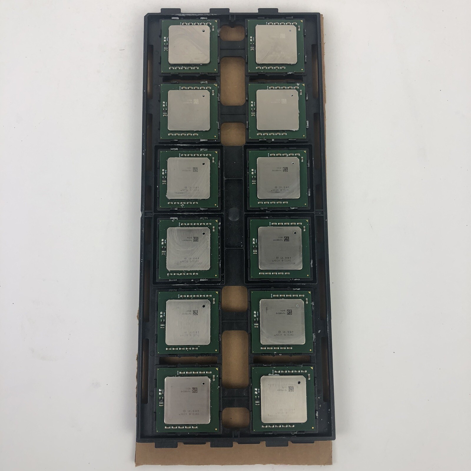 Lot Of 10 INTEL XEON SL8P5 3.2GHz socket 604 CPU Processor (T10)