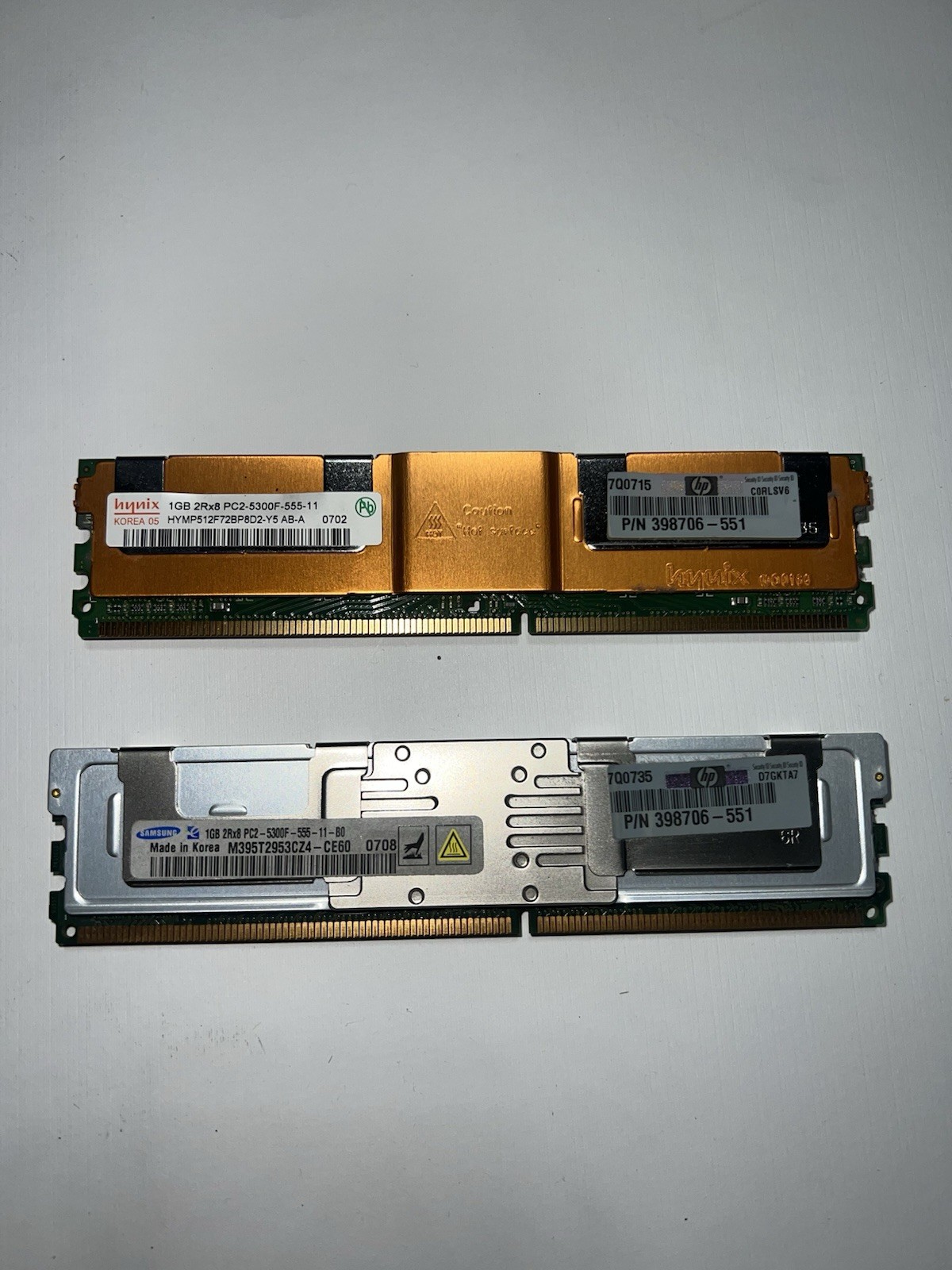 Lot of 36 Genuine HP 1GB 2Rx8 PC2-5300F RAM 398706-551