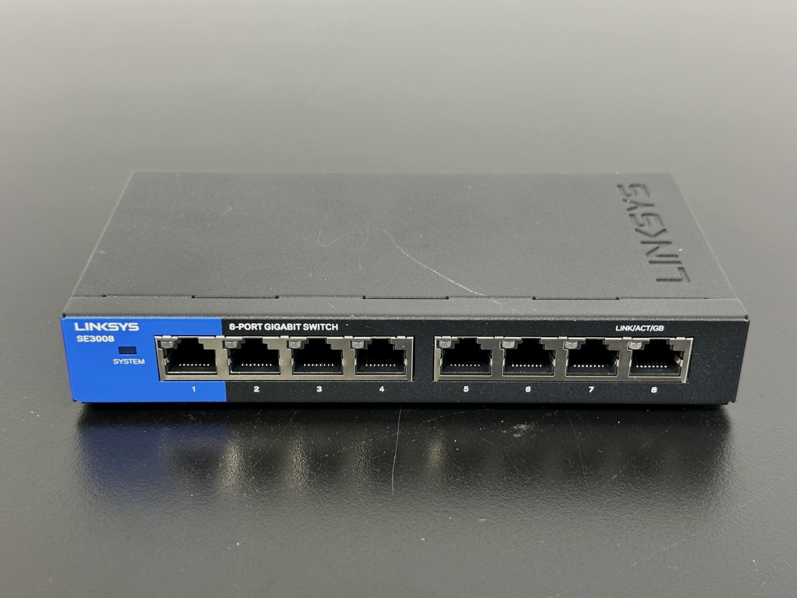 Linksys SE3008V2 8-Port Gigabit Ethernet Network Switch