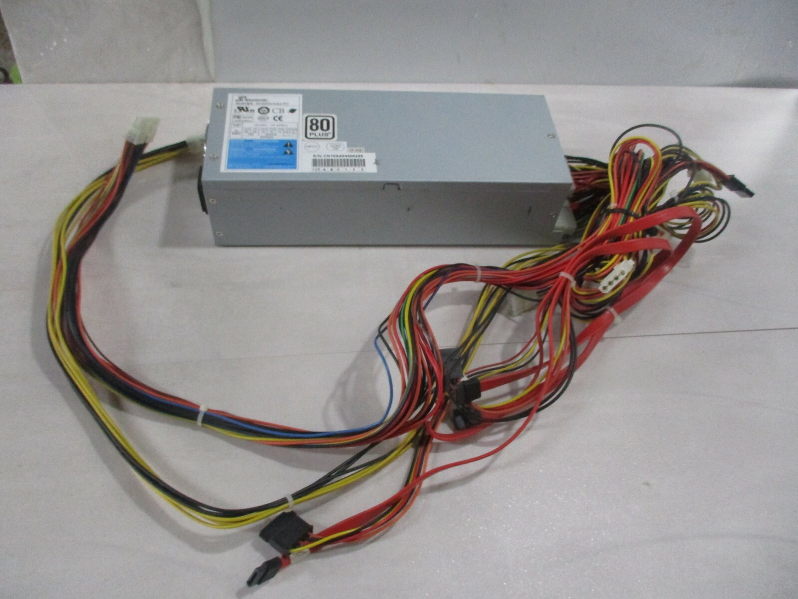 Seasonic SS-600H2U 2U Rackmount Active PFC 600w ATX Power Supply