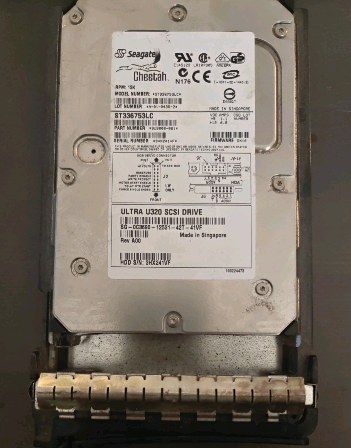 36GB Seagate Cheetah 15K Rpm U320-SCA ST336753LC 80PIN Hard Drive with Caddy 