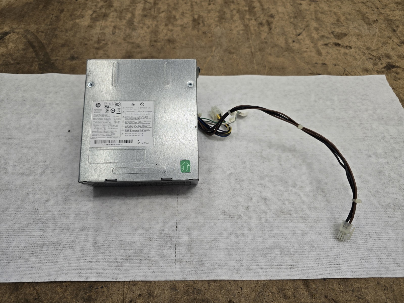 HP 611479-001 613663-001 (Pca019) 240W HP Power Supply Hp 6000 Pro Sff