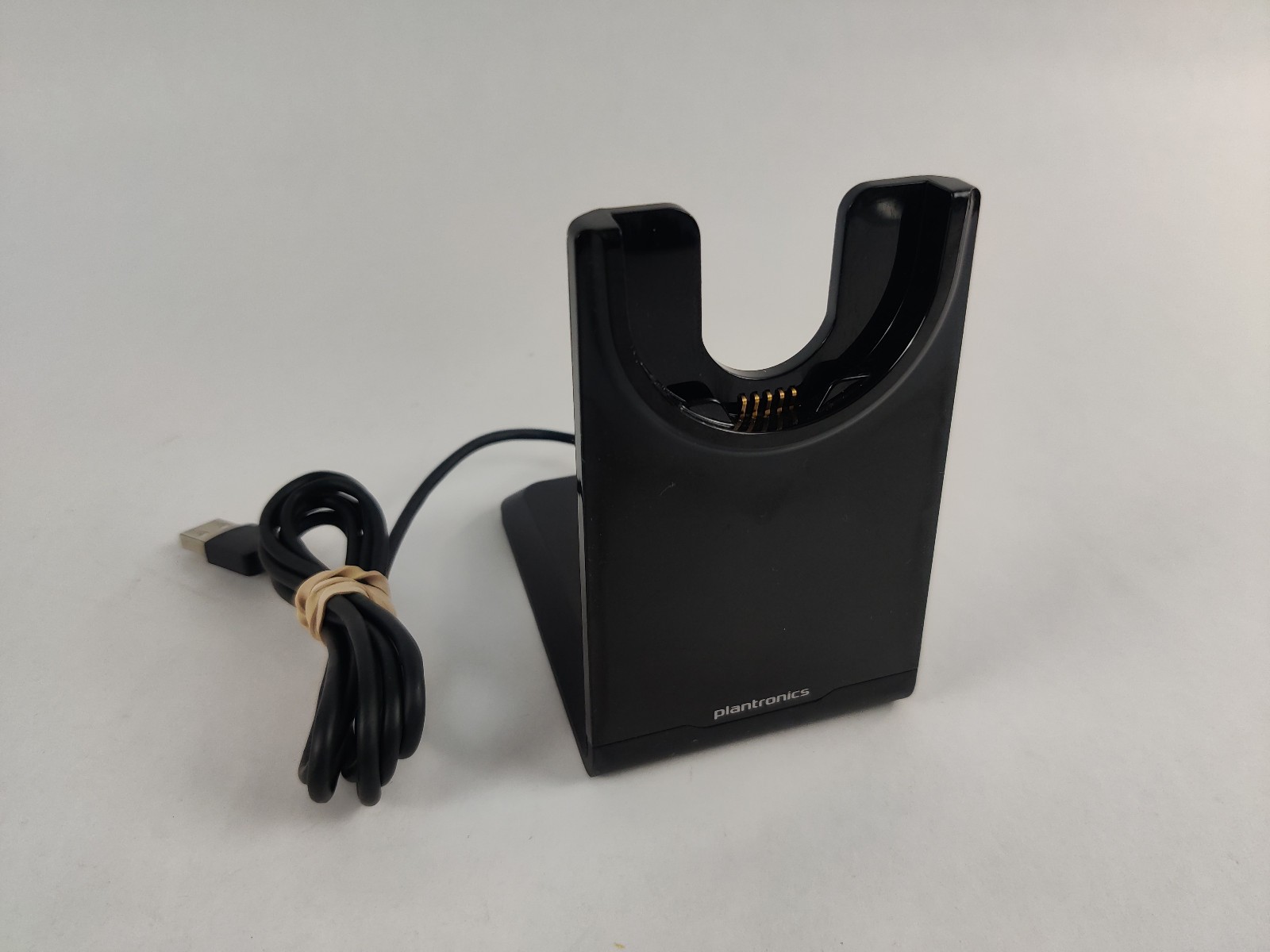 Plantronics Poly Voyager Focus UC headset USB base dock B825 CHARGER ONLY