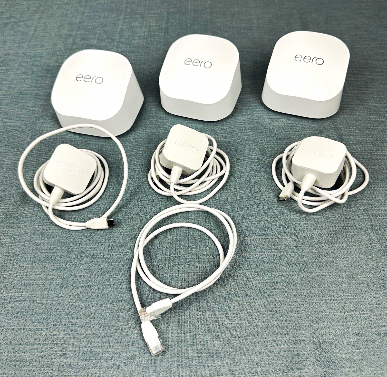 eero 6+ mesh wifi system 3-pack, up to a Gigabit, 4,500 sq. ft. coverage