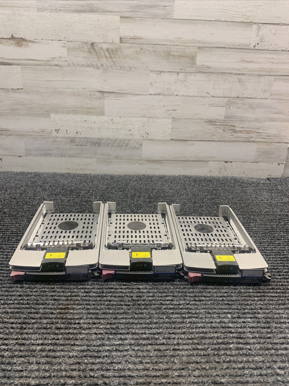 Lot of 3 HP 289243-001 Hard Drive HDD Tray Caddy For Ultra 320