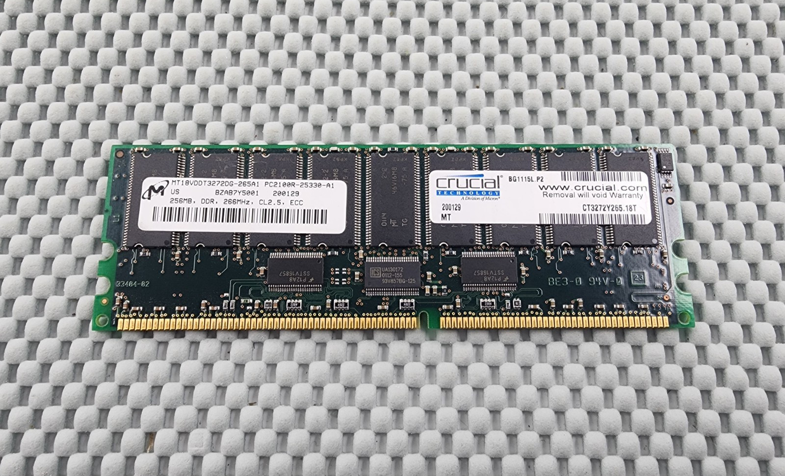 Crucial MT18VDDT3272DG-265A1 PC2100R-25330-A1 256MB Memory DDR EEC CL2.5