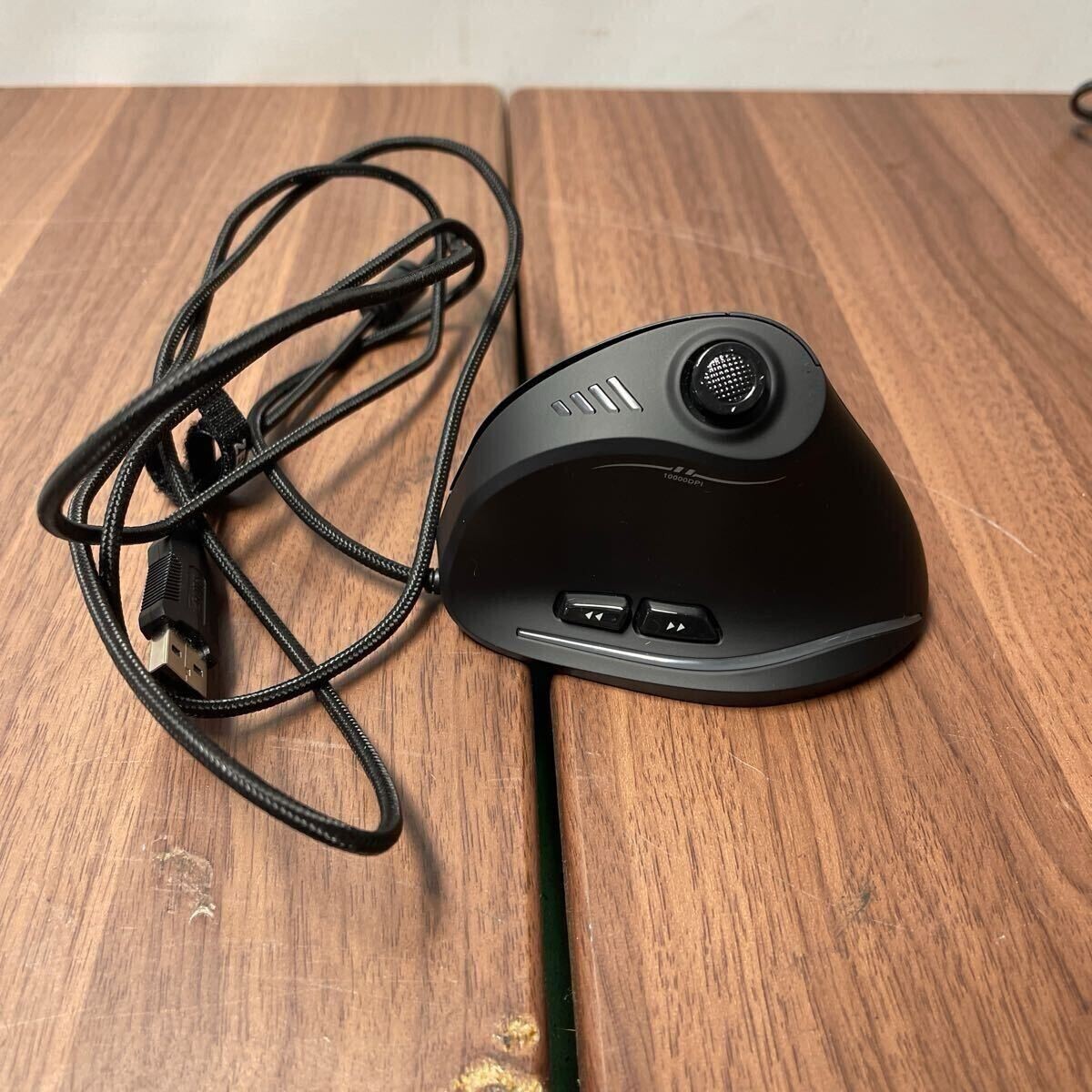 S43_16A ZELOTES Vertical Mouse C-18 Working