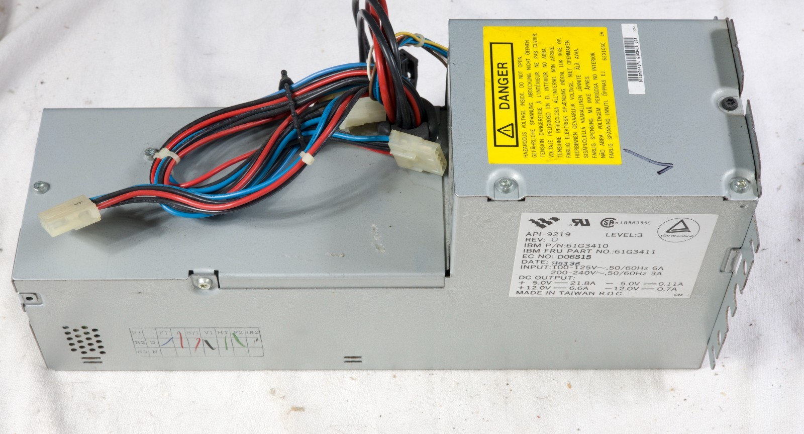 Vintage IBM PS/2 Model 57 77 Power supply tested to power on 61G3410
