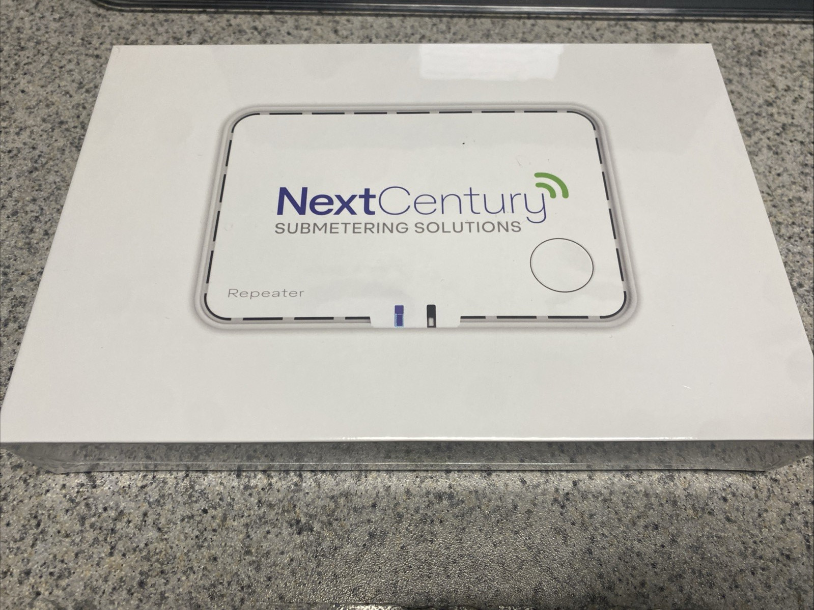 New in Box NextCentury Indoor Repeater Submetering Solutions RE4