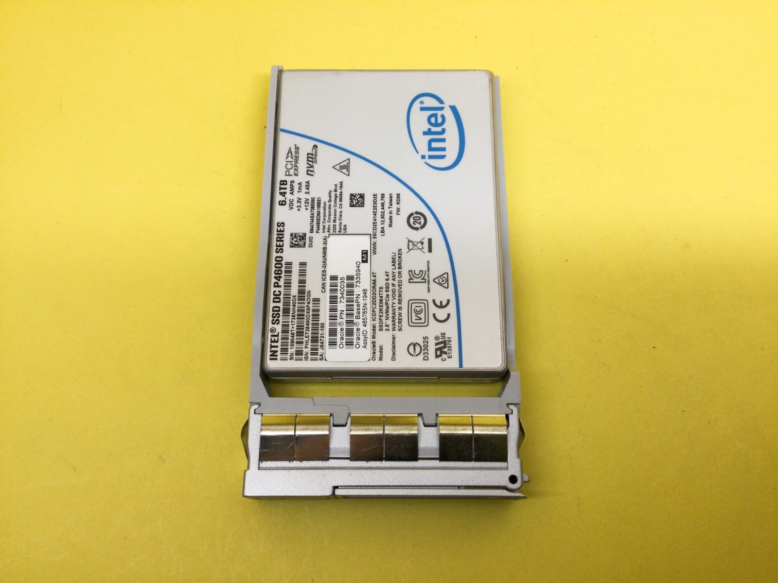 Oracle/Sun 7340035 Intel DC P4600 6.4TB PCIe NVME 2.5'' SSD SSDPE2KE064T7S