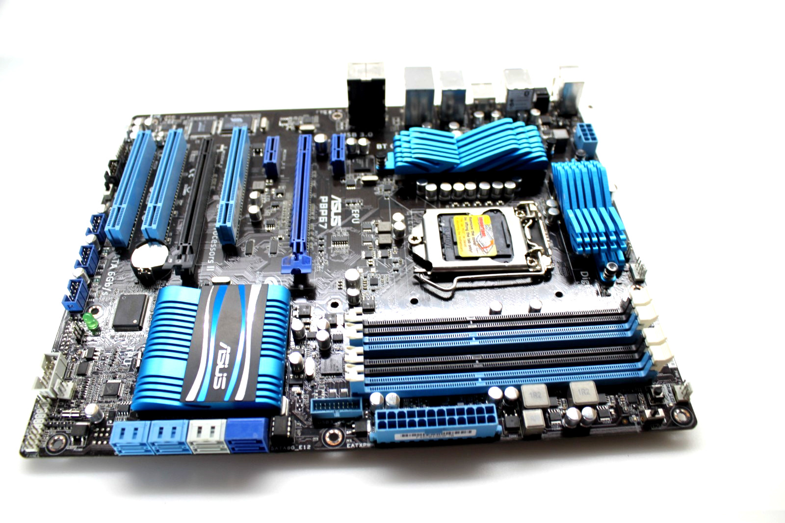 Asus P8P67 LGA 1155 Intel P67 (B3) DDR3 Motherboard - Never used - Missing Box
