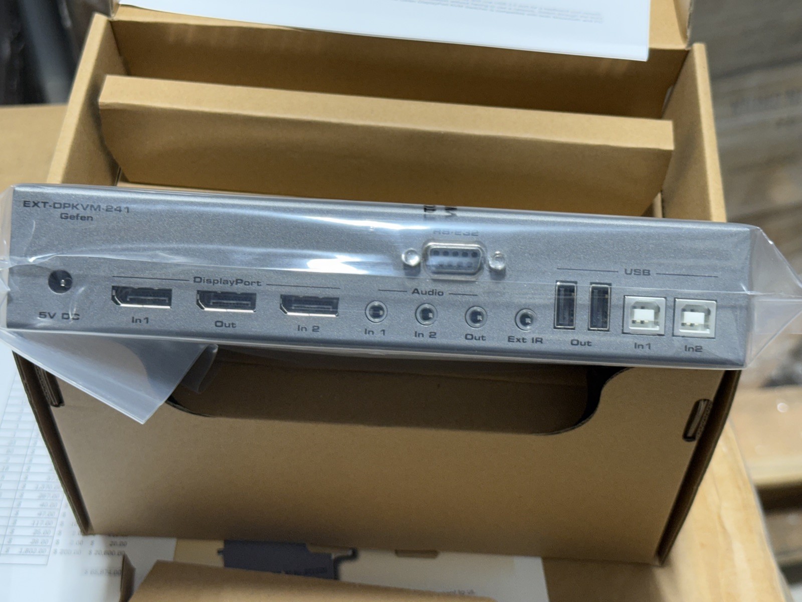 Gefen EXT-DPKVM-241 DisplayPort KVM Switch NIB