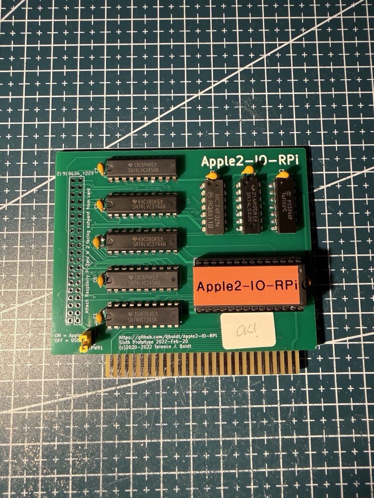 Apple2-IO-RPi controller card for Apple II Tested