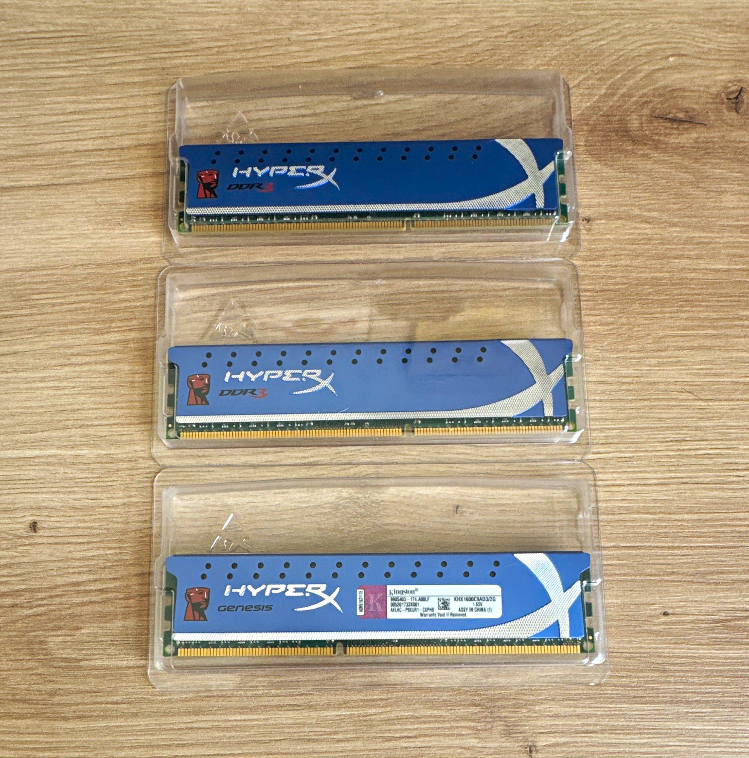 Kingston HyperX Genesis 6GB (3x2GB) DDR3-1600 DIMM 240-Pin Non-ECC