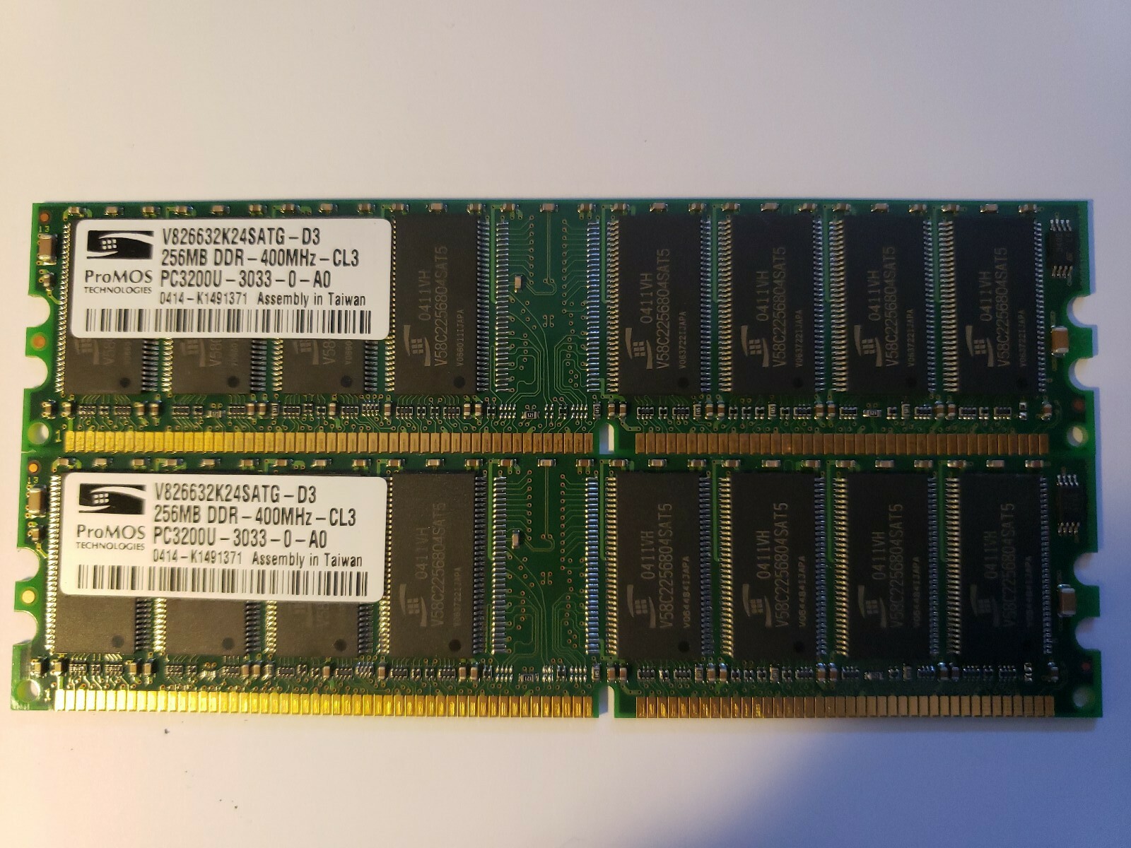 256MB DDR-400MHZ-CL3 PC3200U-3033-0-A0 PROMOS TECHNOLOGIES DIMM Memory TWO
