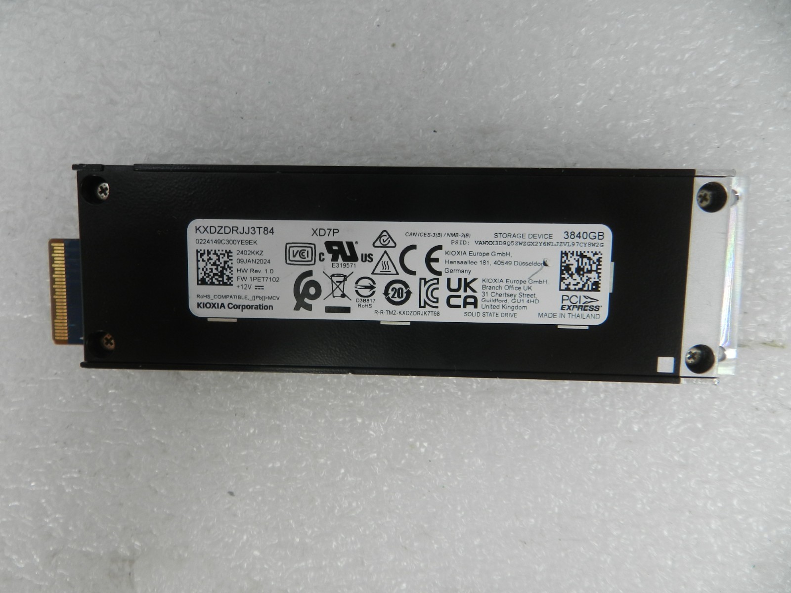 Kioxia KXDZDRJJ3T84 XD7P 3.84TB, NVMe Gen4 SED E1.S 9.5mm SSD