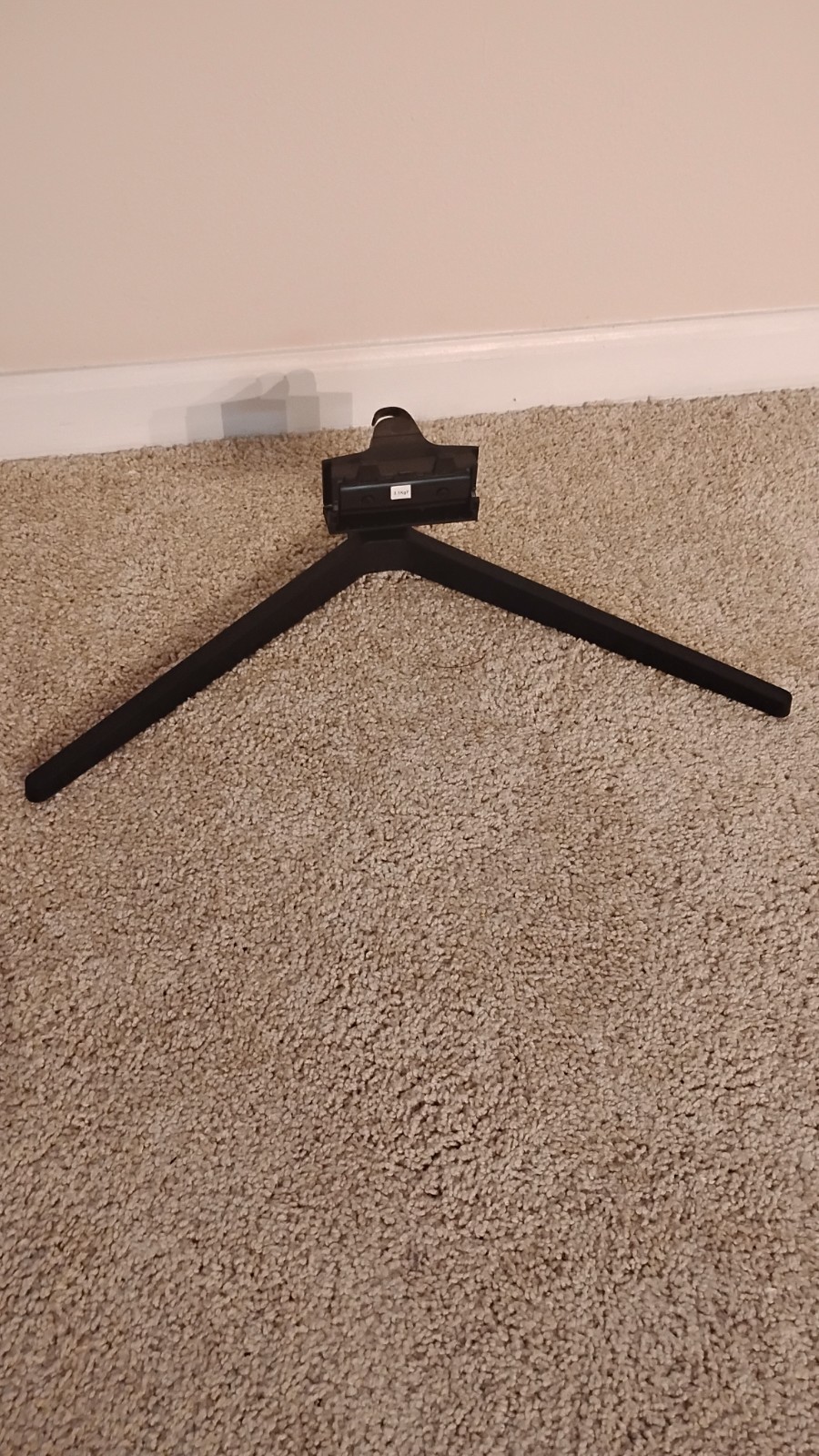 SAMSUNG BN9616721REAF03520N TV STAND 46/55" Quad Leg (No Screws ) (OEM)