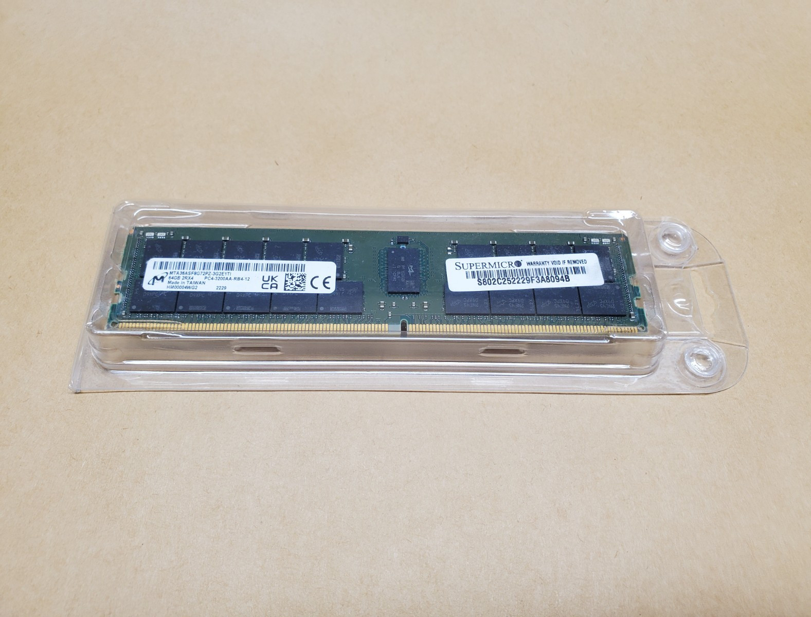 64GB Micron MTA36ASF8G72PZ-3G2E1TI 2RX4 PC4-3200AA-RB4-12 DDR4 ECC Memory